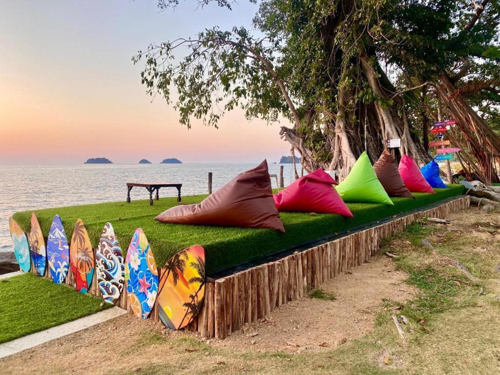 Sea Flower Resort Koh Chang Exterior foto